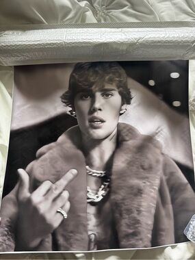 JUSTIN BIEBER POSTER